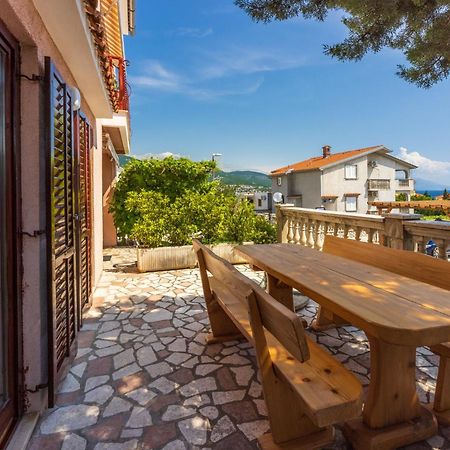 Agava Apartman Novi Vinodolski Kültér fotó